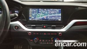 Kia Niro 1.6 HEV 2020 года из Южной Кореи