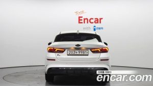 Kia K5 2.0 2020 года из Южной Кореи