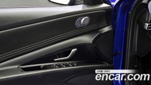 Hyundai AVANTE 1.6 2021 года из Южной Кореи