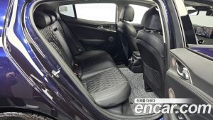 Kia Stinger 2.5 AWD Meister 2021 года из Южной Кореи