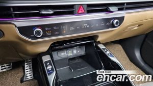 Kia Sorento Дизель 2.2 2WD 2024 года из Южной Кореи