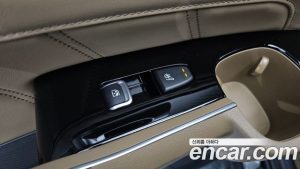 Kia Sorento Дизель 2.2 2WD 2024 года из Южной Кореи