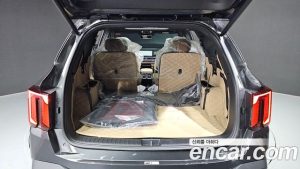 Kia Sorento Дизель 2.2 2WD 2024 года из Южной Кореи