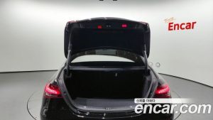 Mercedes-Benz E-Class E250 Avantgarde 2021 года из Южной Кореи