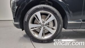 Genesis GV80 2.5T Бензин AWD 2023 года из Южной Кореи