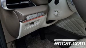 Genesis GV80 2.5T Бензин AWD 2023 года из Южной Кореи