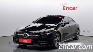 Mercedes-Benz CLS-Class CLS300d AMG Line 2020 года из Южной Кореи
