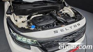 Kia Seltos Бензин 1.6 Turbo 2WD 2020 года из Южной Кореи