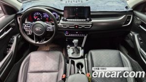 Kia Seltos Бензин 1.6 Turbo 2WD 2020 года из Южной Кореи