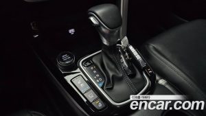 Kia Seltos Бензин 1.6 Turbo 2WD 2020 года из Южной Кореи