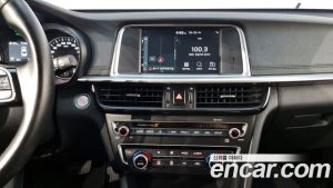 Kia K5 2.0 2020 года из Южной Кореи