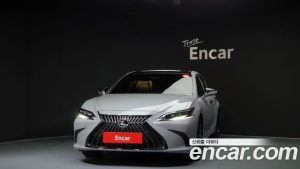 Lexus ES Executive 2023 года из Южной Кореи