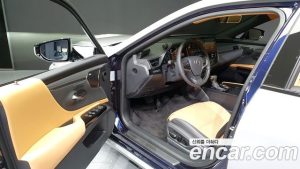 Lexus ES Executive 2023 года из Южной Кореи