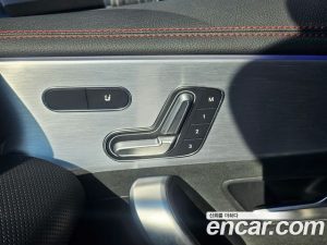 Mercedes-Benz CLA-Class CLA250 4MATIC 2021 года из Южной Кореи
