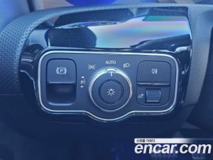 Mercedes-Benz CLA-Class CLA250 4MATIC 2021 года из Южной Кореи