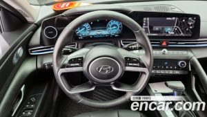Hyundai AVANTE 1.6 2021 года из Южной Кореи