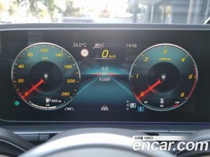 Mercedes-Benz GLE-Class GLE300d 4MATIC 2020 года из Южной Кореи