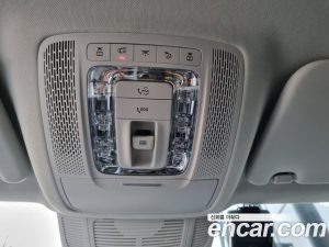 Mercedes-Benz GLE-Class GLE300d 4MATIC 2020 года из Южной Кореи