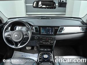 Kia Niro Noblesse 2019 года из Южной Кореи