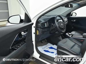 Kia Niro Noblesse 2019 года из Южной Кореи