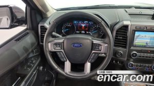 Ford Expedition платина 4WD 2021 года из Южной Кореи