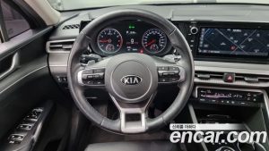 Kia K5 2.0 2020 года из Южной Кореи