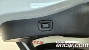 Renault-KoreaSamsung QM6 2.0 GDe Premiere 2WD 2020 года из Южной Кореи