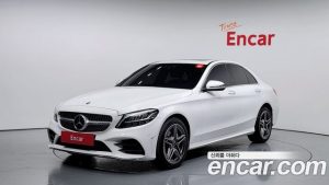 Mercedes-Benz C-Class C200 AMG Line 2021 года из Южной Кореи