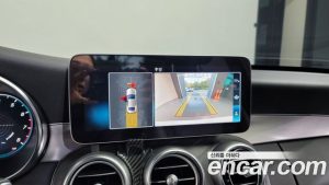 Mercedes-Benz C-Class C200 AMG Line 2021 года из Южной Кореи