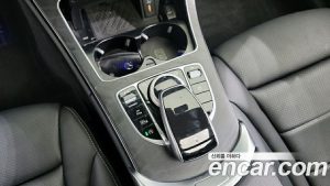 Mercedes-Benz C-Class C200 AMG Line 2021 года из Южной Кореи