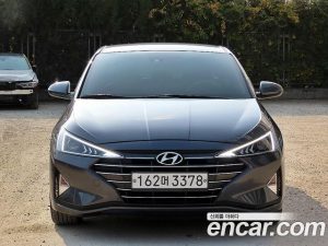 Hyundai AVANTE 1.6 2020 года из Южной Кореи