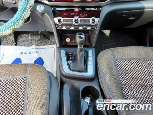 Hyundai AVANTE 1.6 2020 года из Южной Кореи
