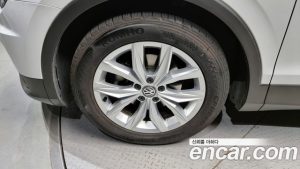 Volkswagen Tiguan 2.0 TDI Premium 2020 года из Южной Кореи