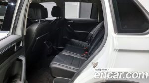 Volkswagen Tiguan 2.0 TDI Premium 2020 года из Южной Кореи