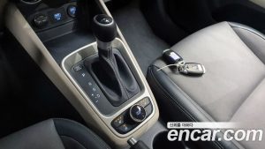 Hyundai Venue 1.6 Modern 2020 года из Южной Кореи