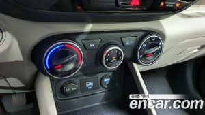 Hyundai Venue 1.6 Modern 2020 года из Южной Кореи