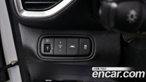 Hyundai Venue 1.6 Modern 2020 года из Южной Кореи