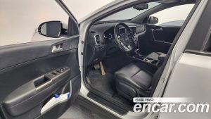 Kia Sportage Дизель 1.6 4WD 2022 года из Южной Кореи