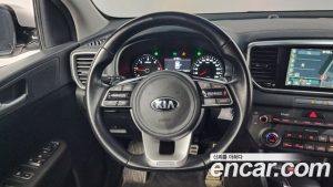 Kia Sportage Дизель 1.6 4WD 2022 года из Южной Кореи