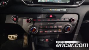 Kia Sportage Дизель 1.6 4WD 2022 года из Южной Кореи