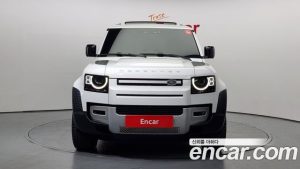 Land Rover Defender 110 D240 SE 2020 года из Южной Кореи