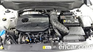 Kia Seltos Бензин 1.6 Turbo 2WD 2020 года из Южной Кореи