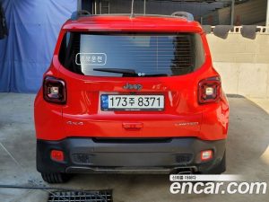 Jeep Renegade 2.4 Limited AWD 2021 года из Южной Кореи