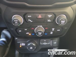 Jeep Renegade 2.4 Limited AWD 2021 года из Южной Кореи