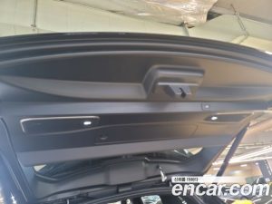 Land Rover Range Rover P530 SV LWB 2023 года из Южной Кореи