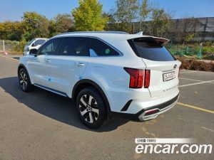 Kia Sorento Дизель 2.2 2WD 2021 года из Южной Кореи