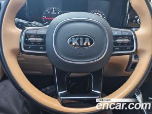 Kia Sorento Дизель 2.2 2WD 2021 года из Южной Кореи