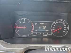 Kia Sorento Дизель 2.2 2WD 2021 года из Южной Кореи
