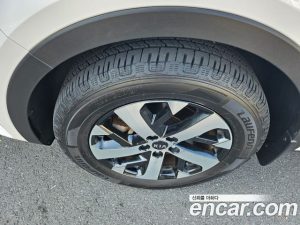 Kia Sorento Дизель 2.2 2WD 2021 года из Южной Кореи