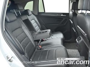 Volkswagen Tiguan 2.0 TDI Prestige 2020 года из Южной Кореи
